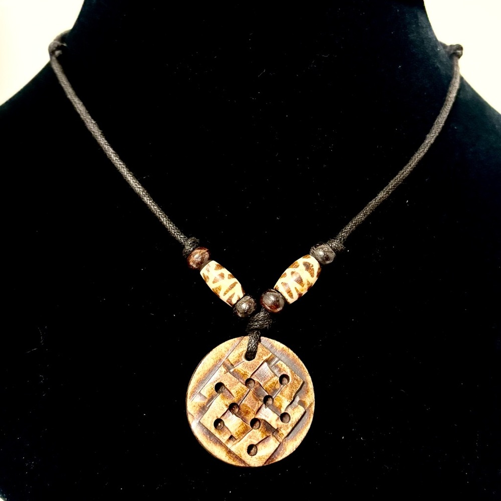 Endless knot symbol bone Pendant Necklace